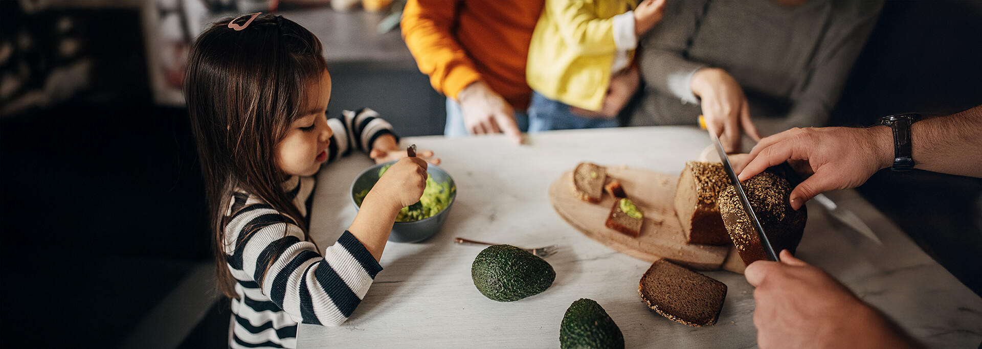 10 Ways to Enjoy Avocados – And Helpful Tips to Feed with Confidence