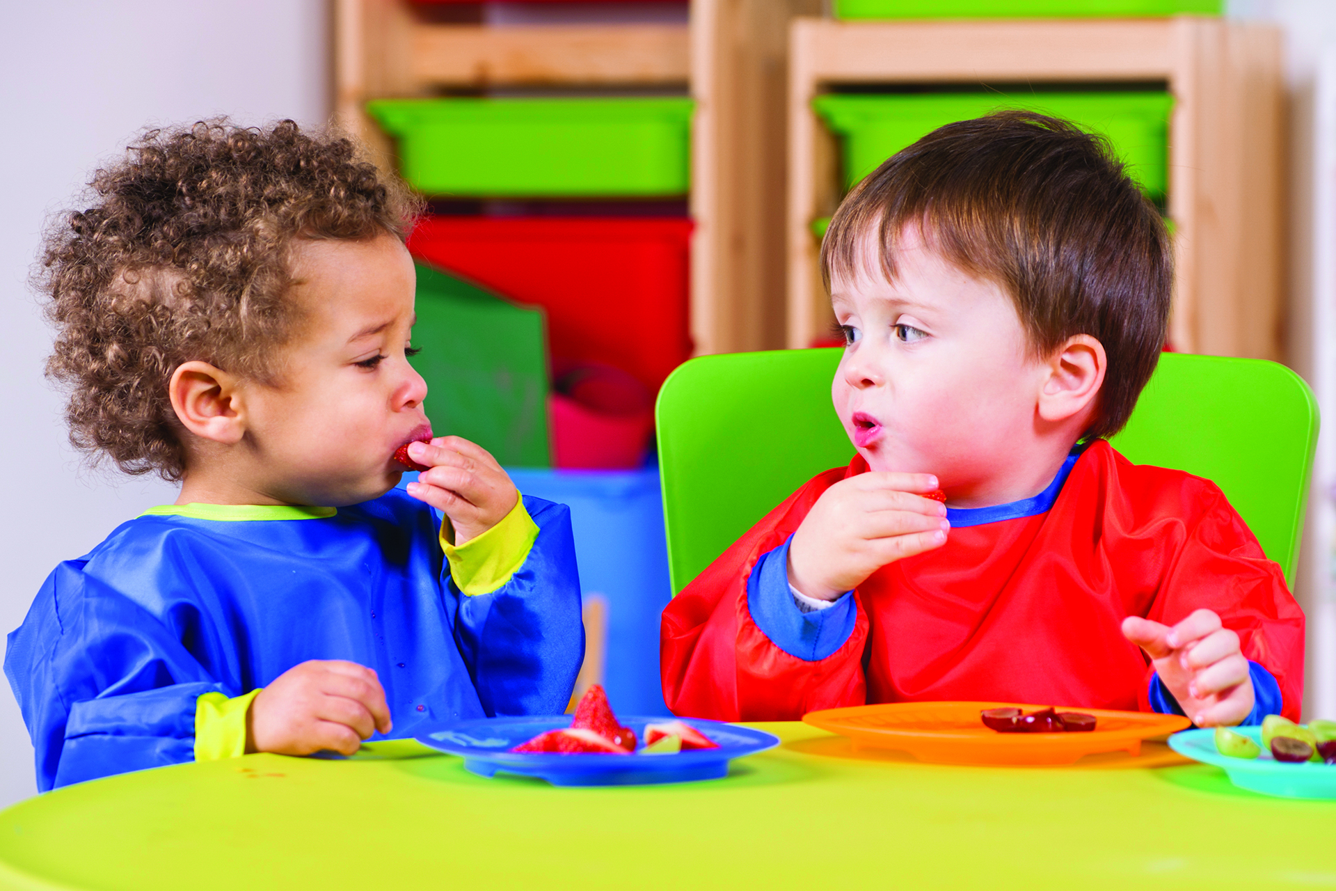childrens eating food banner