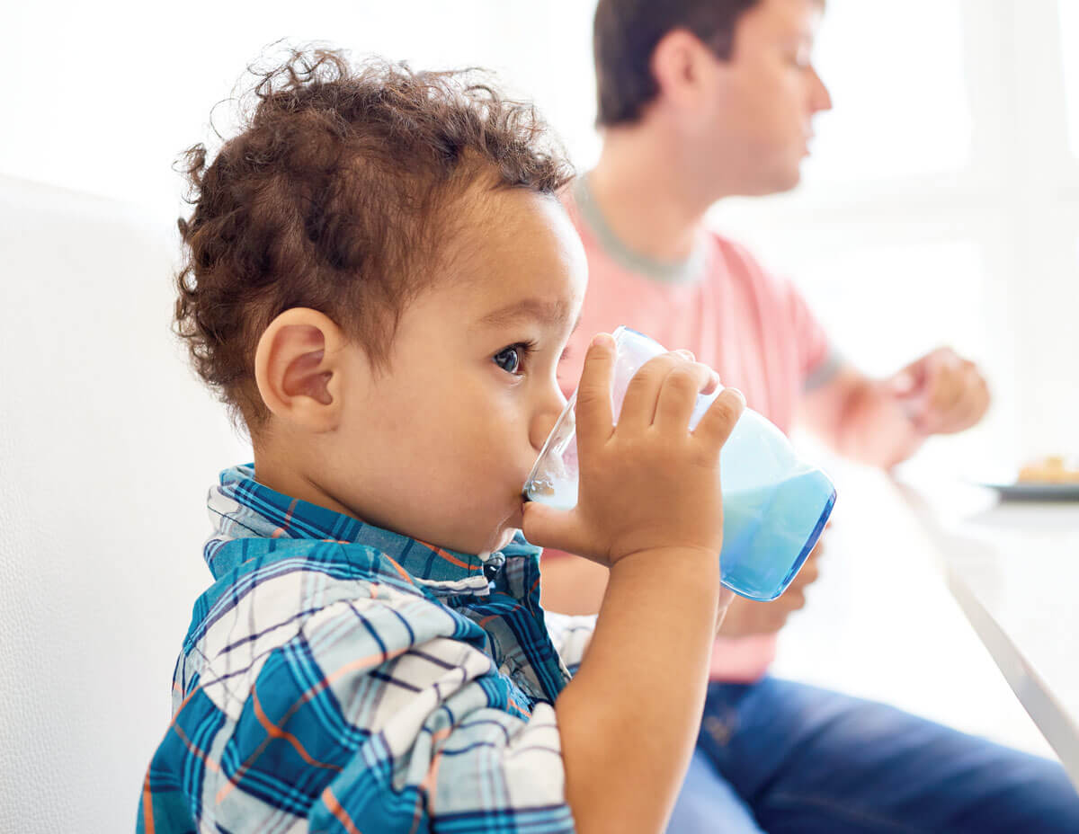 boy-drinking