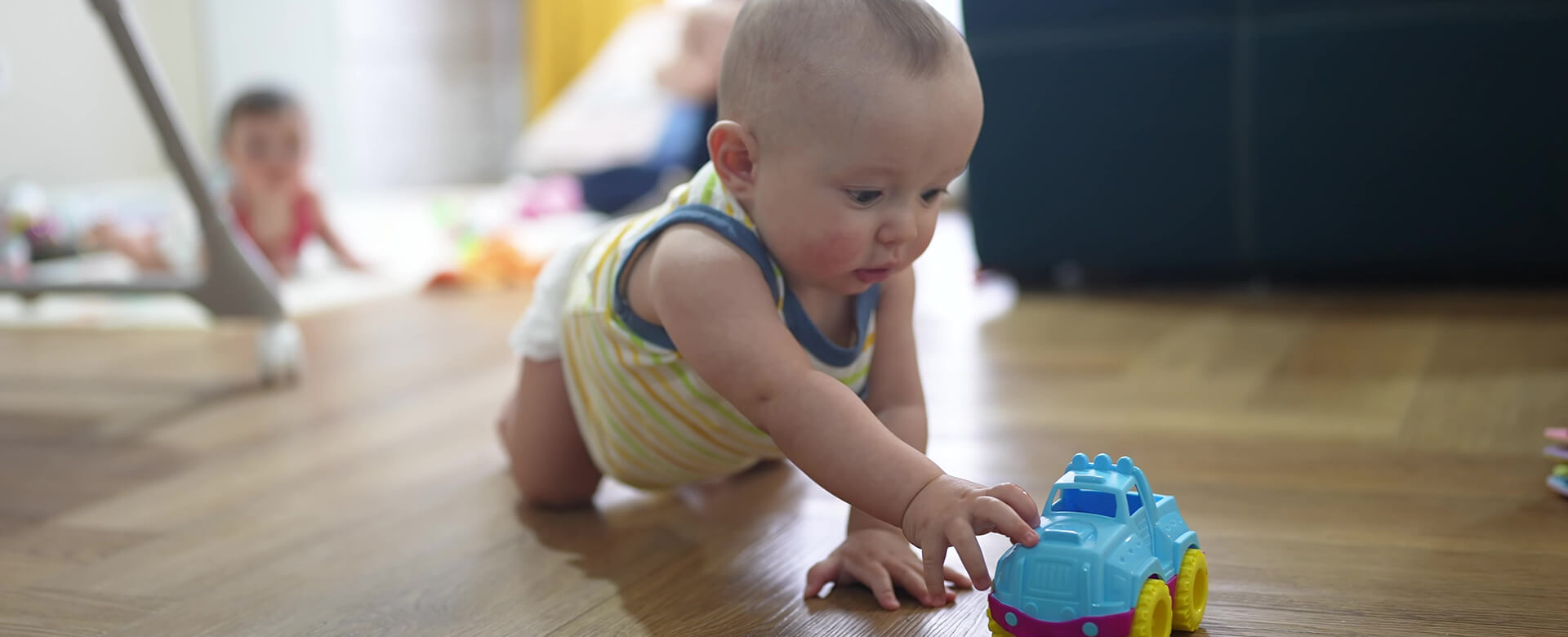 Baby Play Crawl